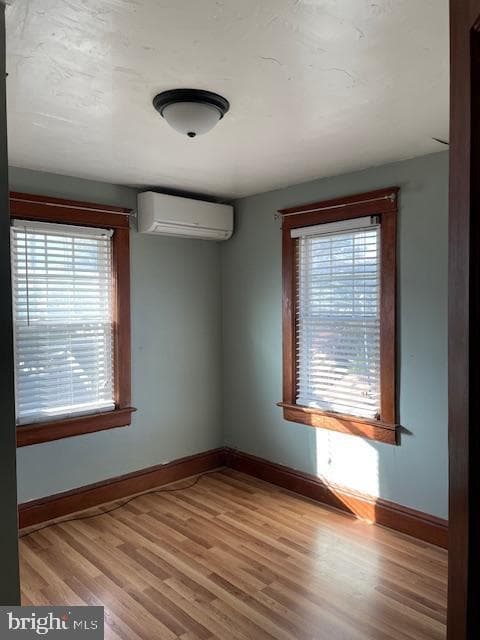 46 N Clinton Street photo 22