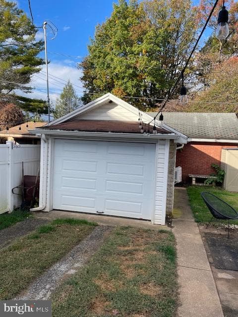 46 N Clinton Street photo 29