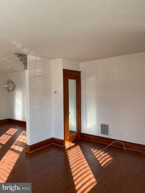 46 N Clinton Street photo 8