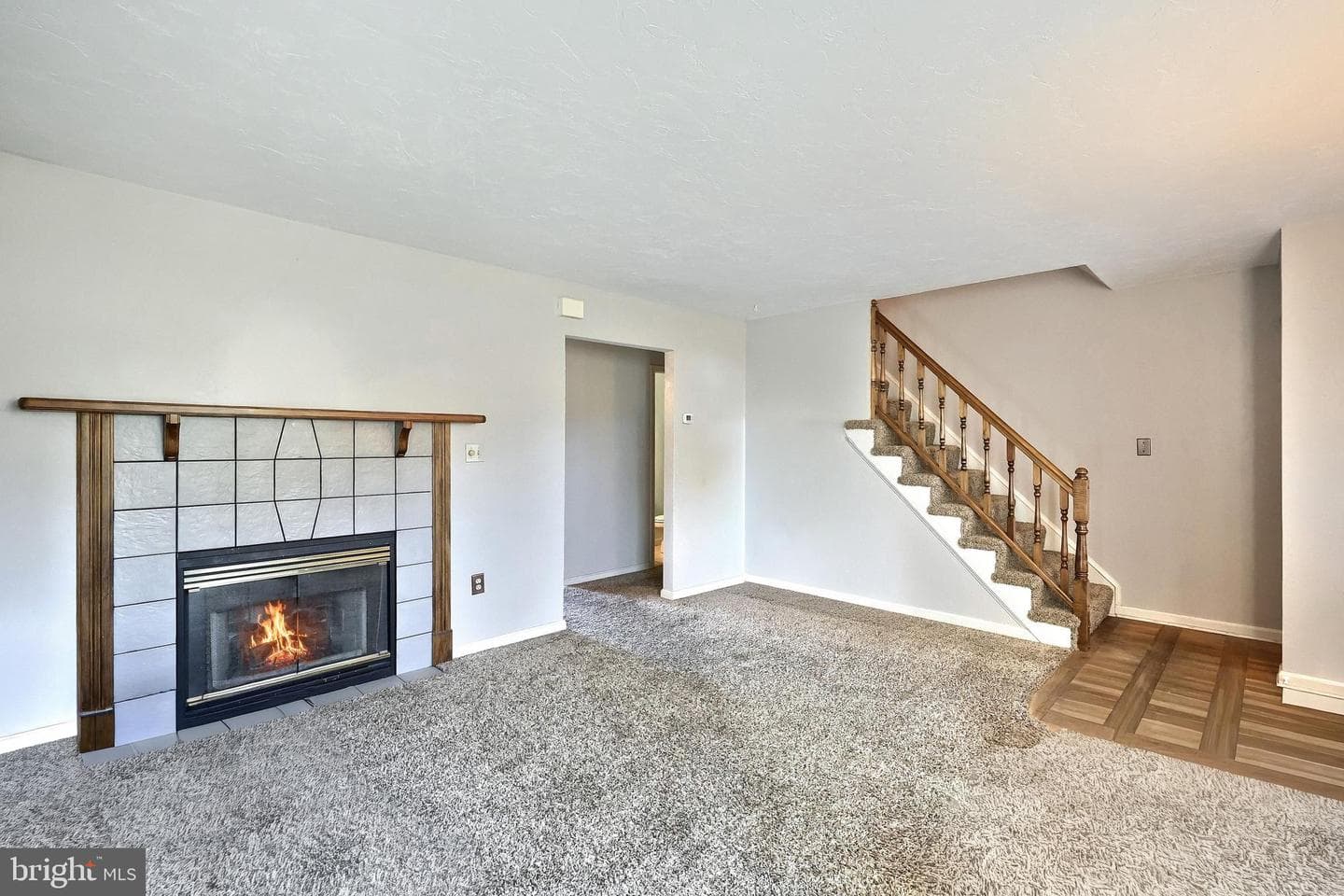 253 W Chestnut Street #11 photo 21