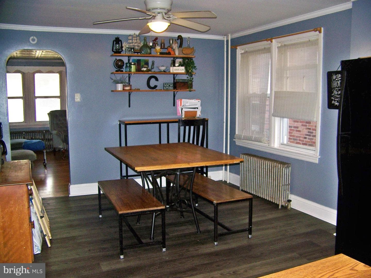 1562 Filbert Street photo 9