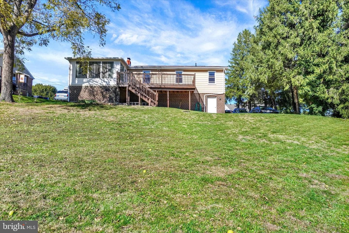 4650 Wolfs Church Road photo 6
