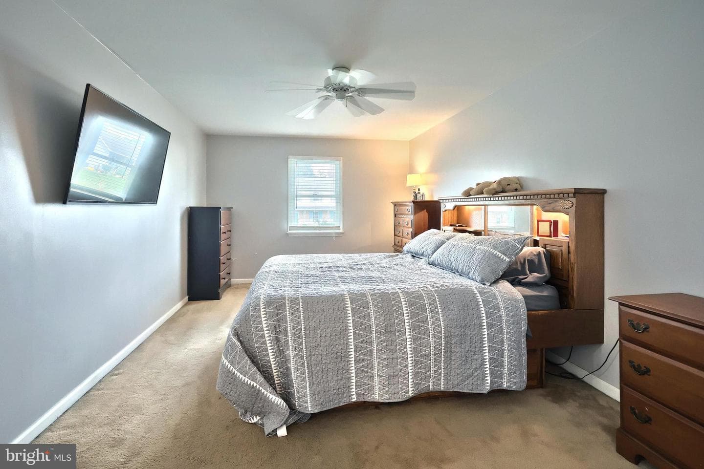 409 White Rose Lane photo 28