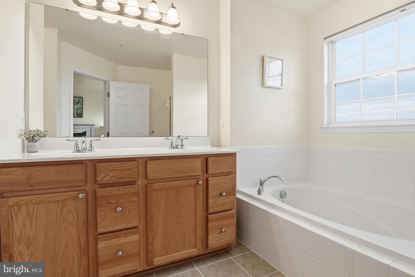 1265 Stonehaven Way #82 photo 30