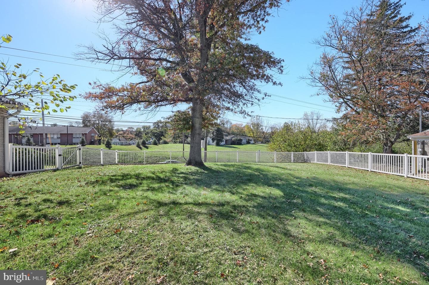 2179 Bon Aire Drive photo 10