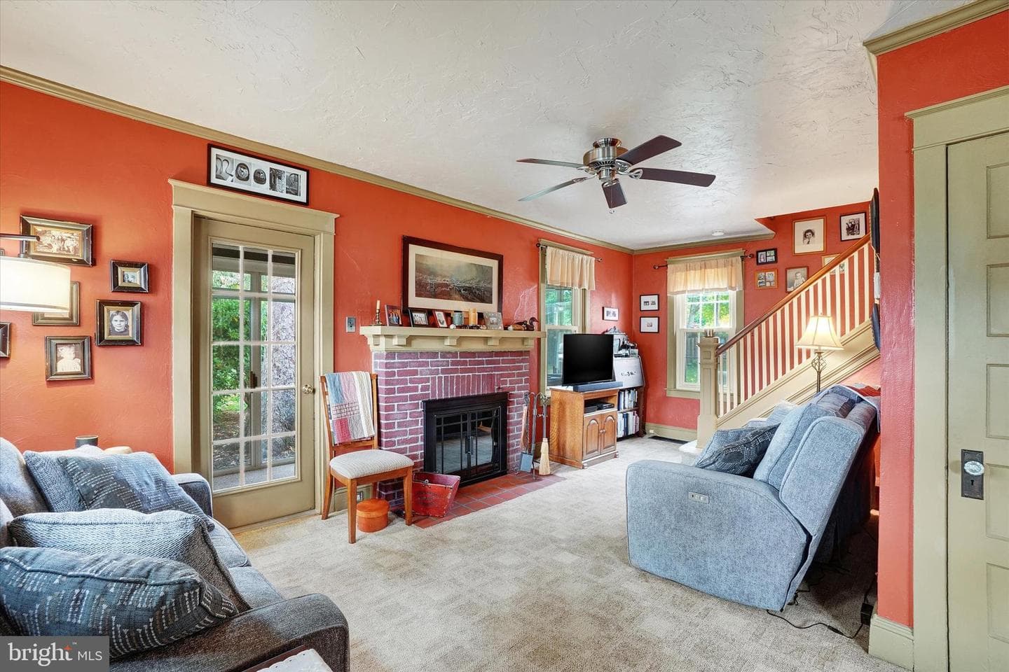 105 Pinehurst Road photo 2