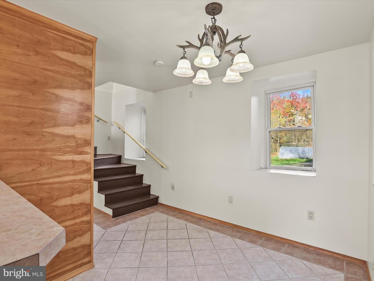 2122 W Springfield Road photo 36