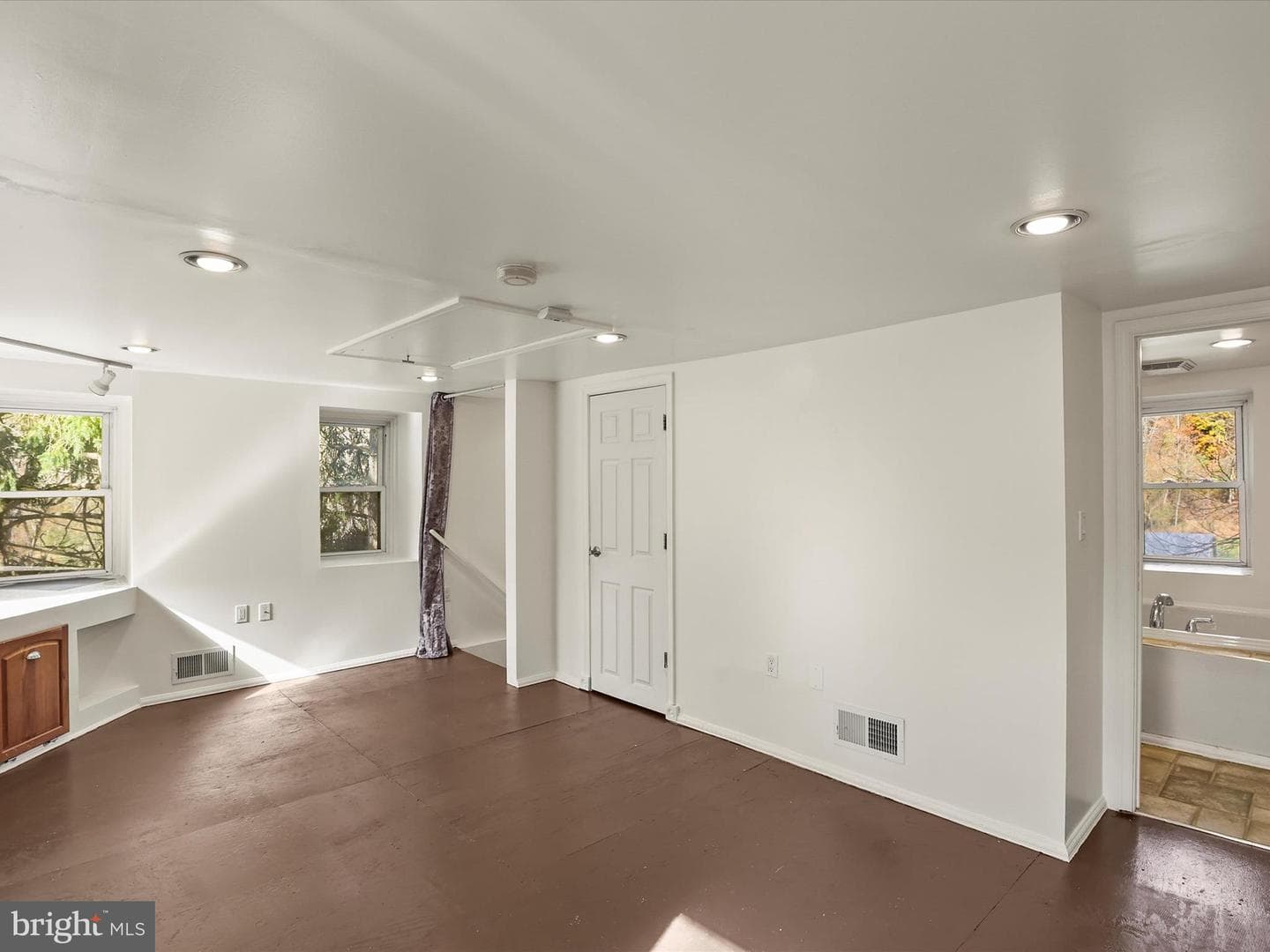 2122 W Springfield Road photo 37