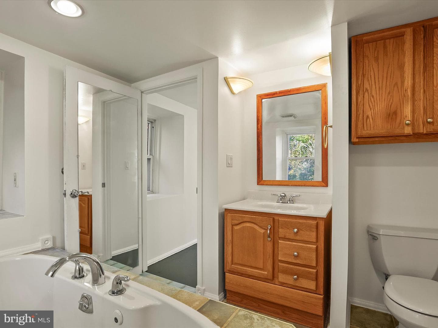 2122 W Springfield Road photo 39
