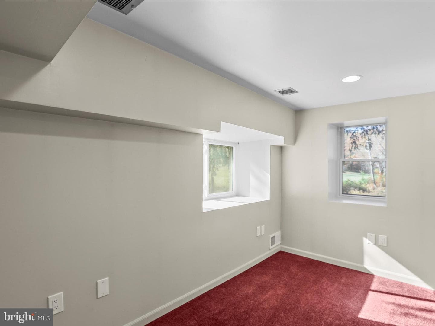 2122 W Springfield Road photo 43