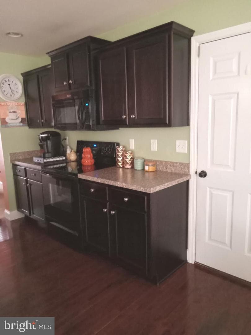 20 Crabapple Drive photo 17