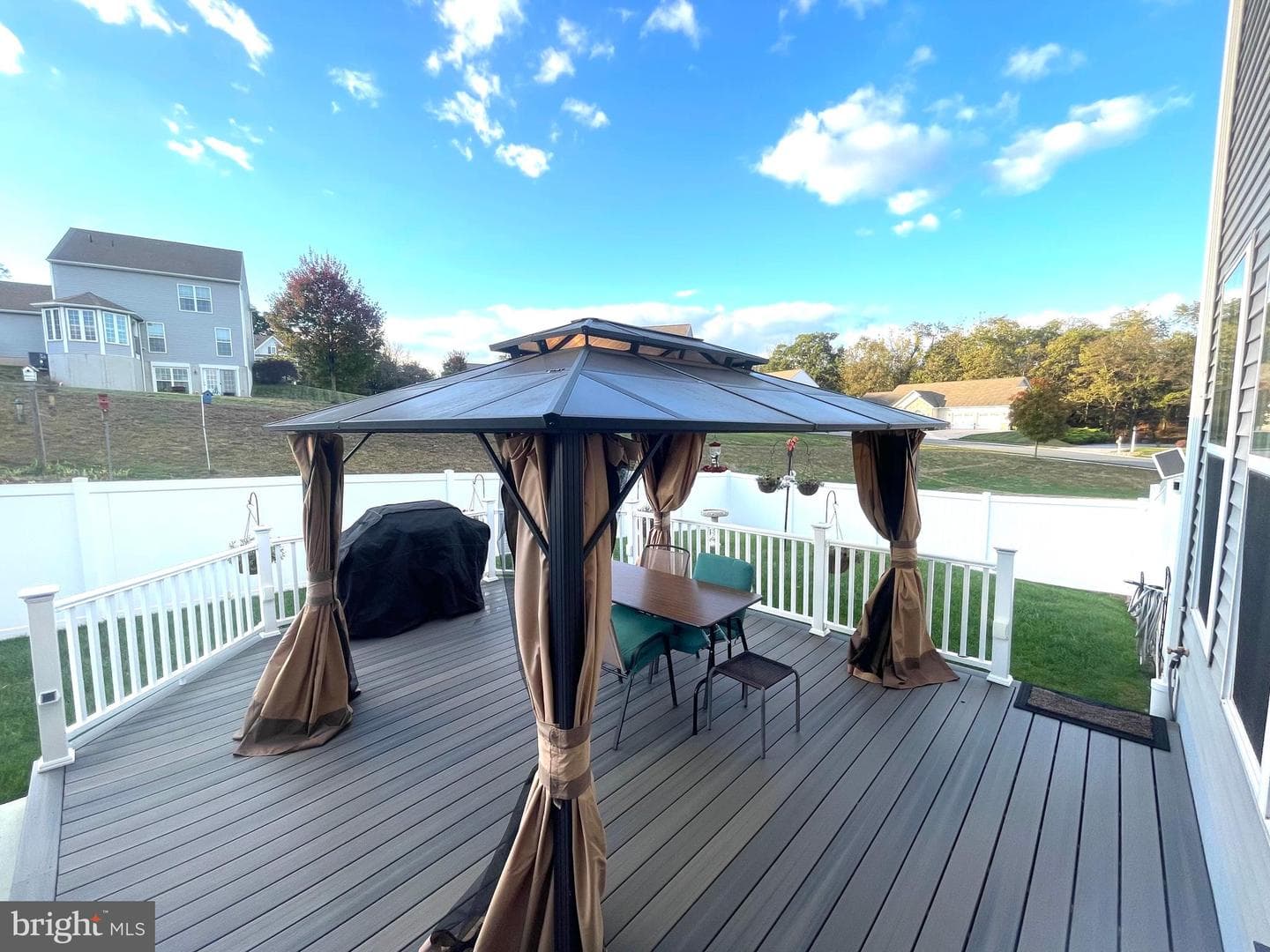 20 Crabapple Drive photo 60