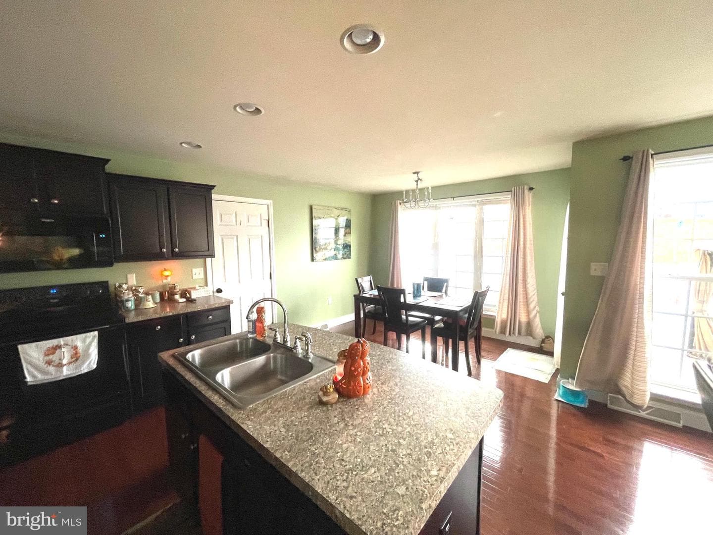 20 Crabapple Drive photo 8