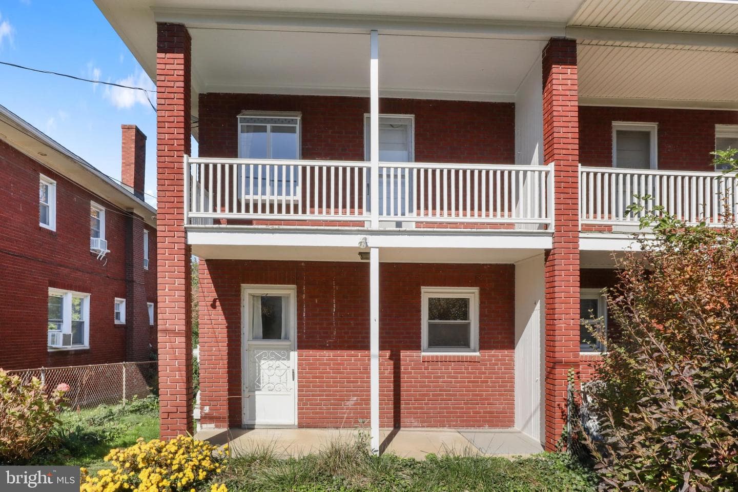 522 Ludlow Avenue photo 25
