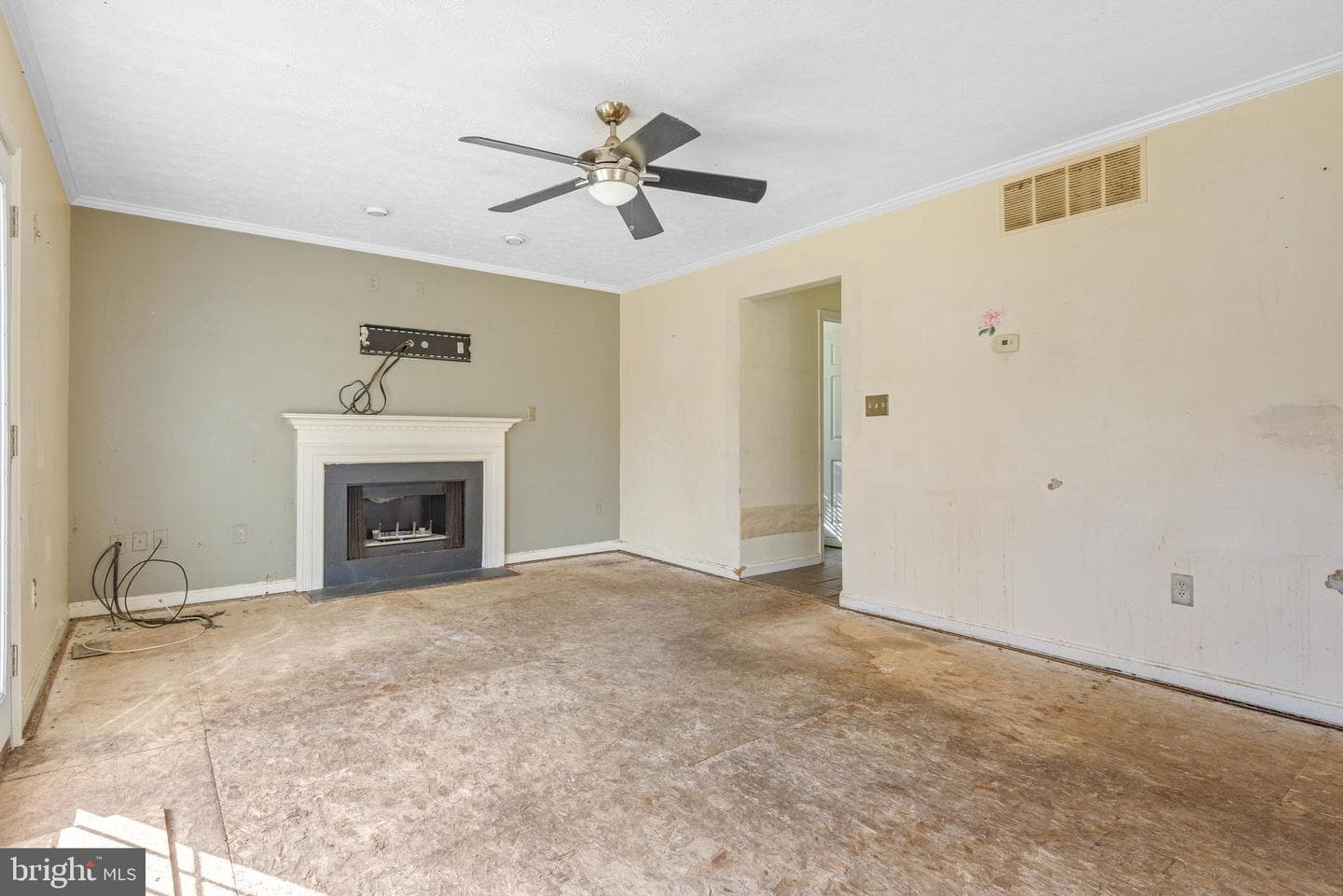 111 Penny Lane photo 16