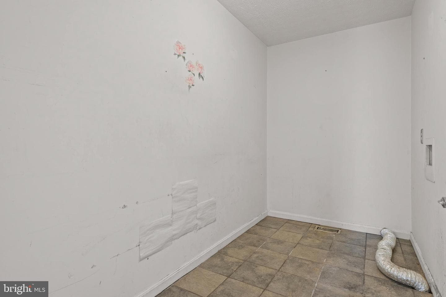111 Penny Lane photo 17