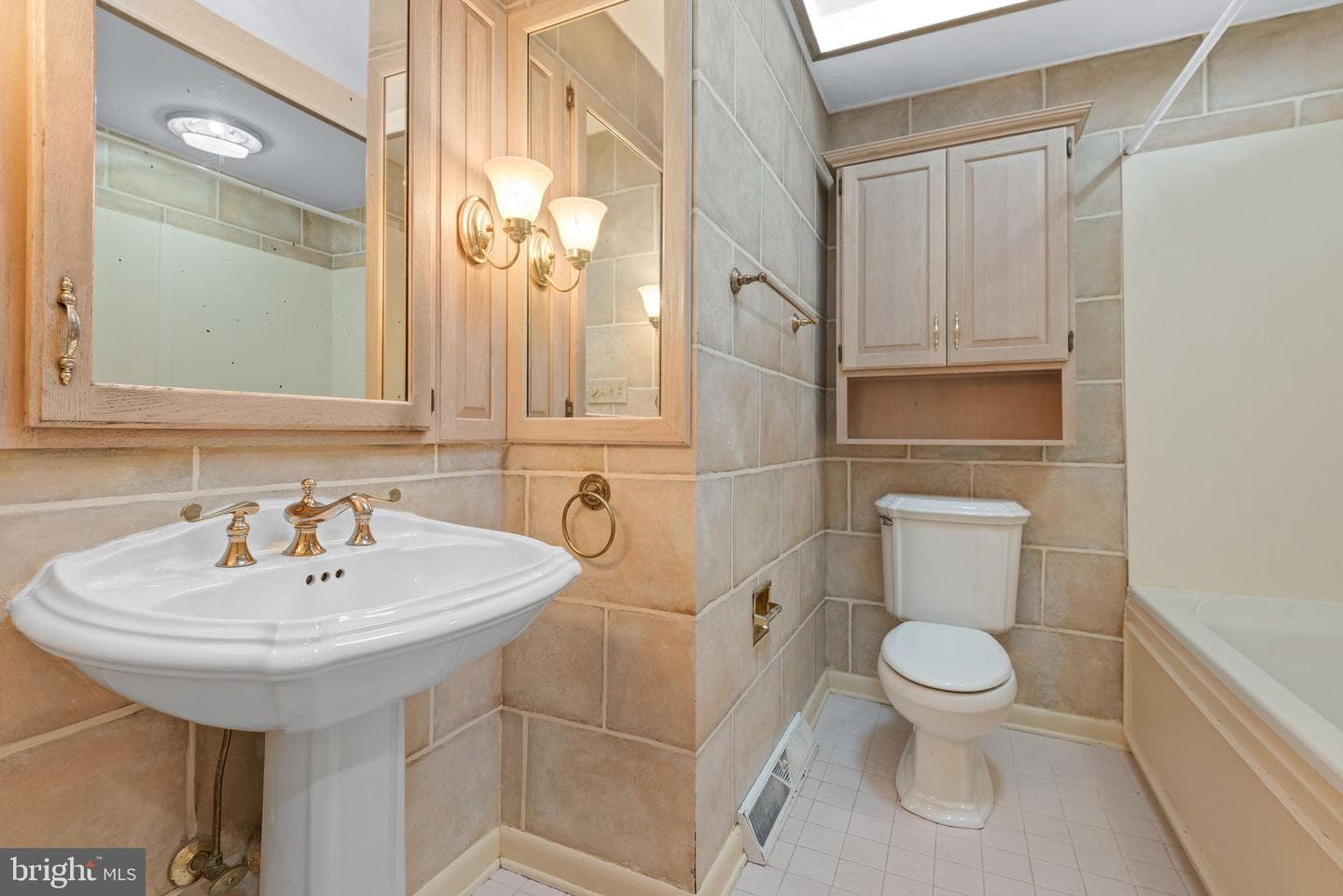 3045 Round Hill Road photo 29
