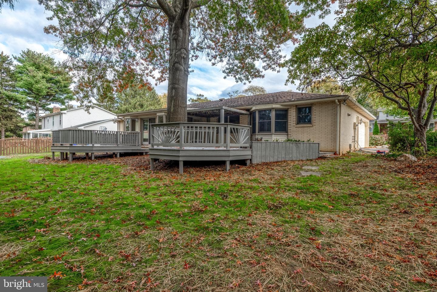 3045 Round Hill Road photo 38