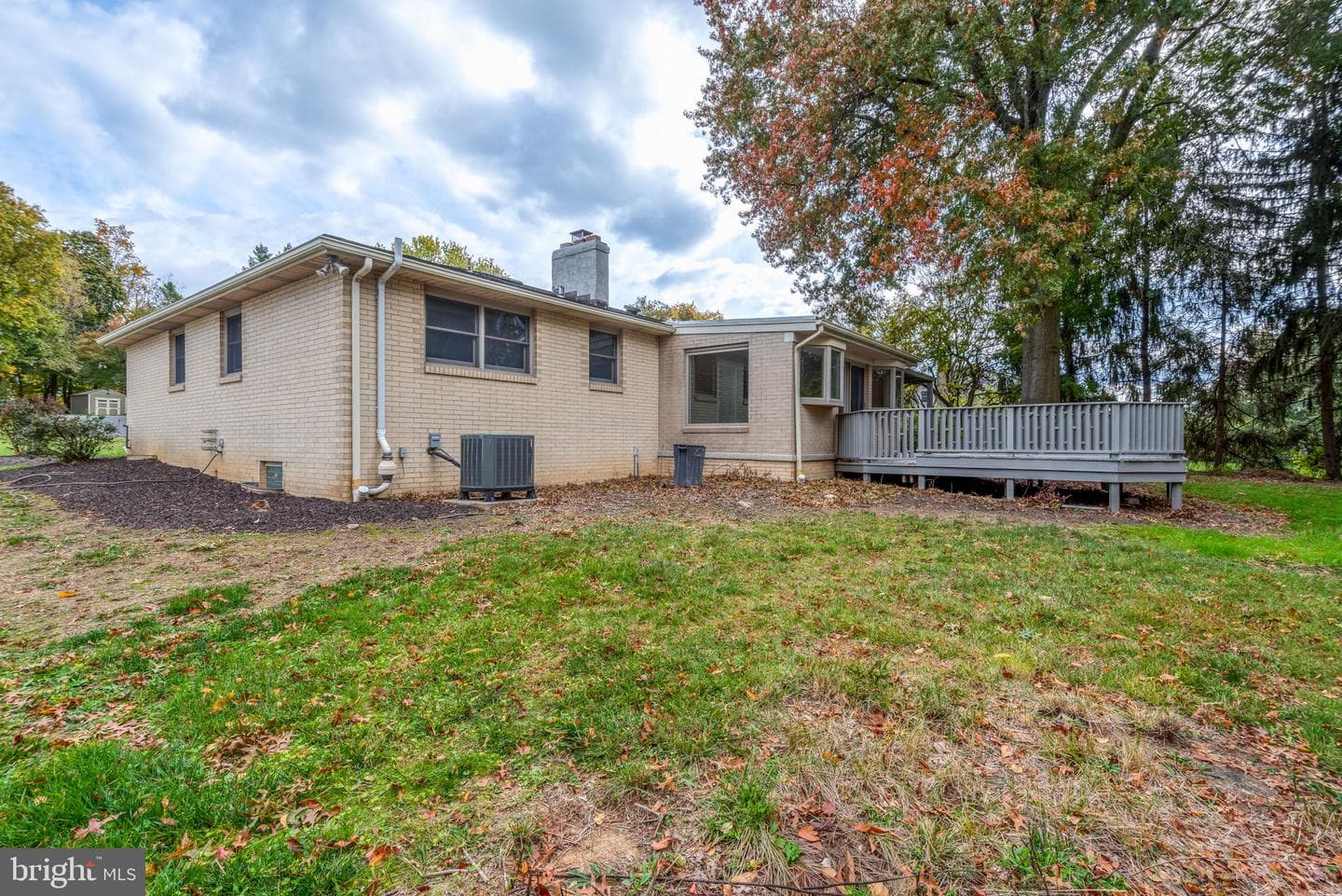 3045 Round Hill Road photo 39