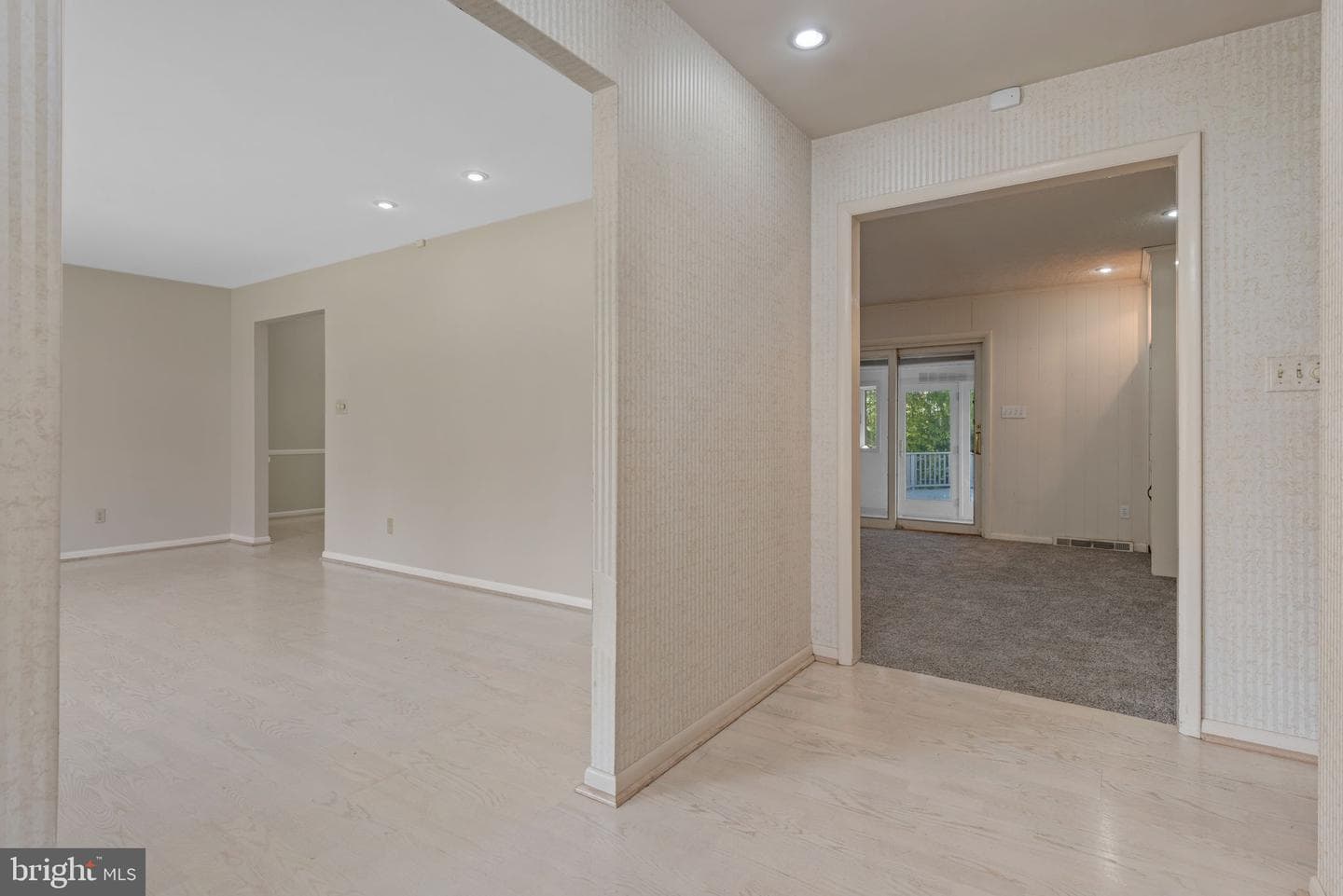 3045 Round Hill Road photo 5