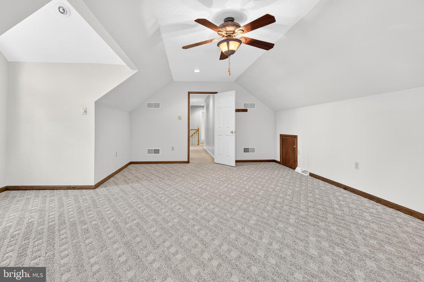 2934 Ridings Way photo 18