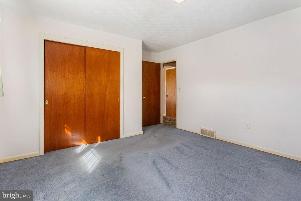 39 Biesecker Road photo 9