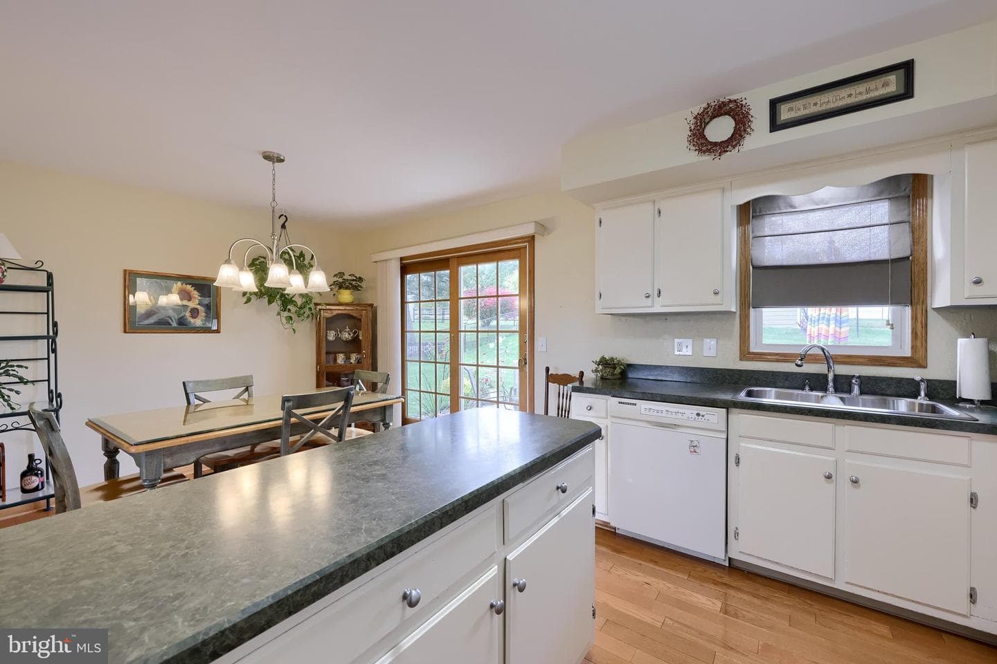 4 Logan Heights Road photo 14