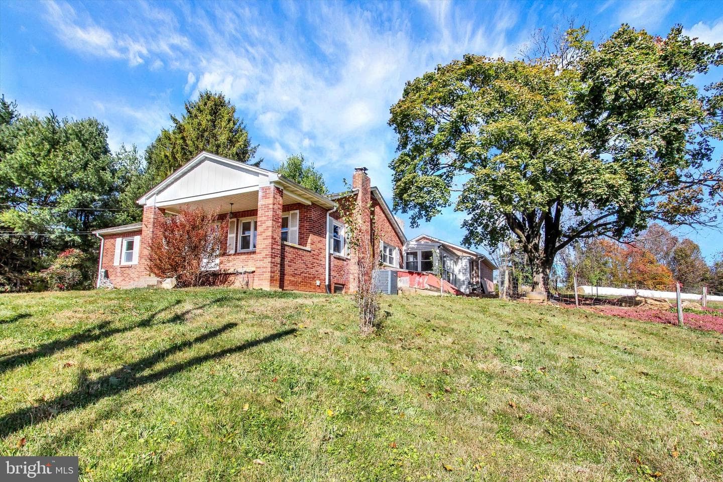 6674 Steltz Road photo 2