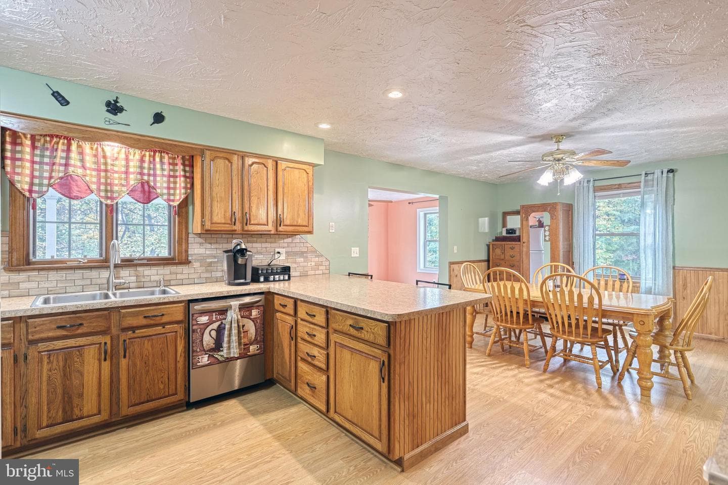 90 Buck Road photo 16