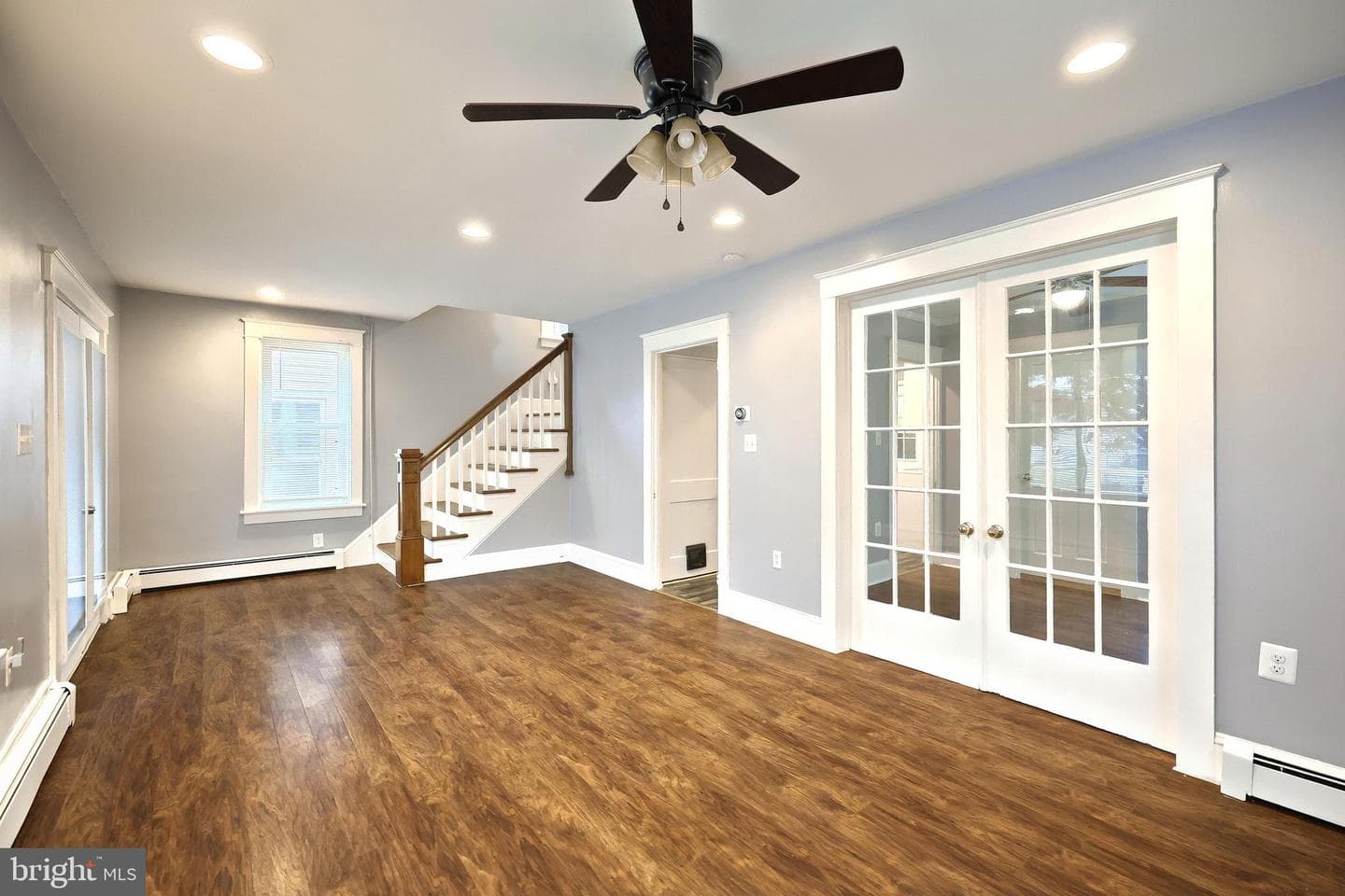 228 Princess Street photo 5