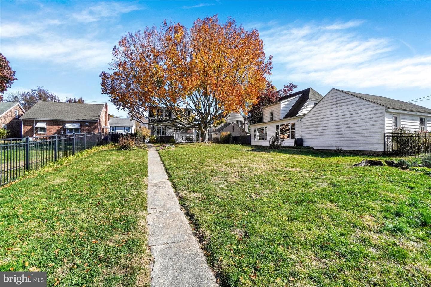 105 N Gotwalt Street photo 28