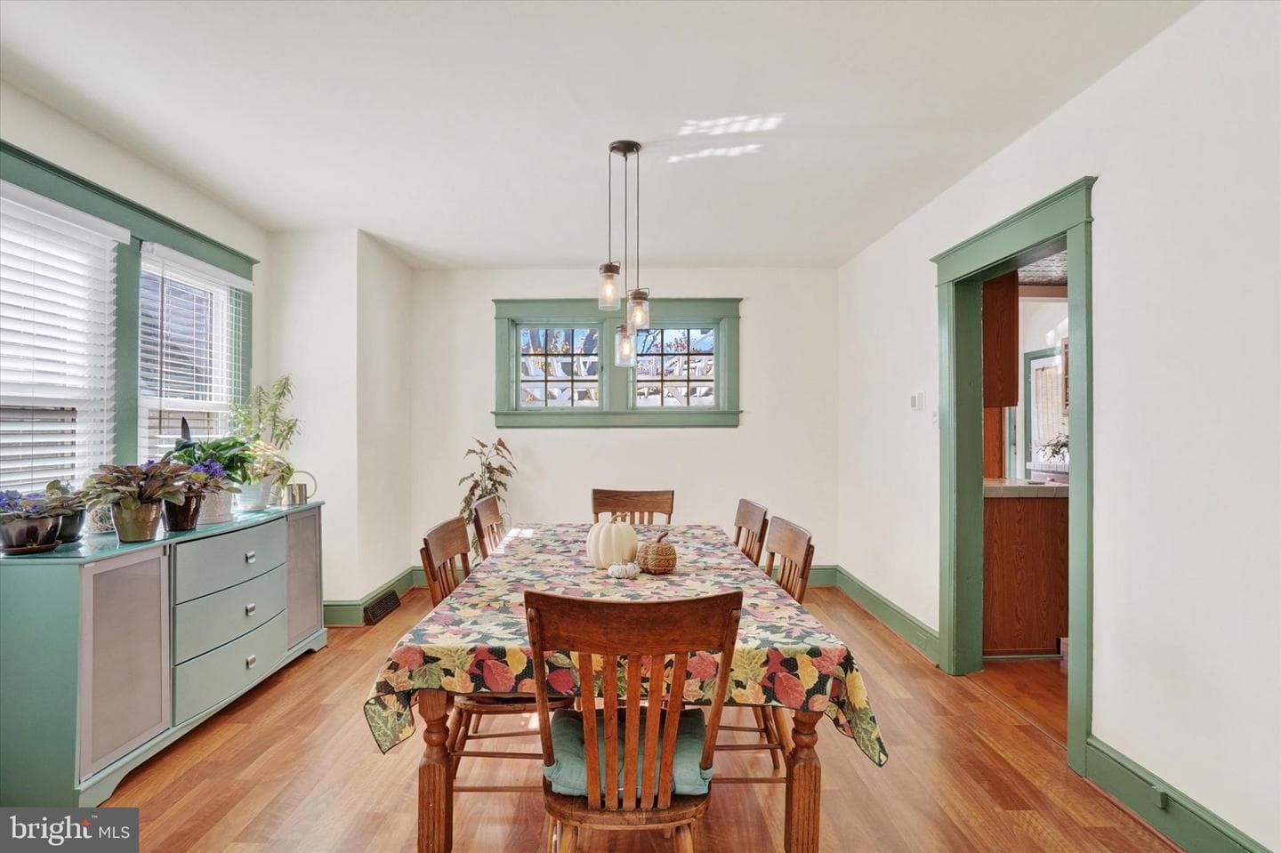105 N Gotwalt Street photo 6
