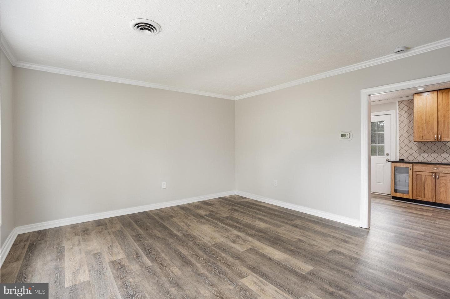 1232 Continental Road photo 3