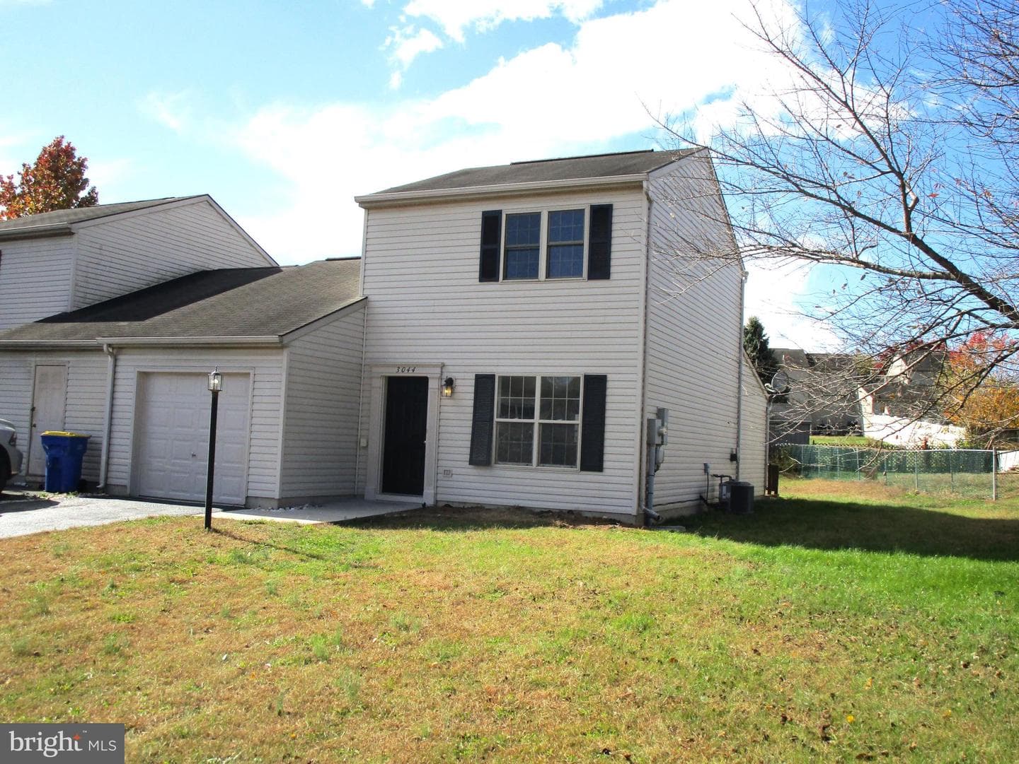 3044 Spectrum Road