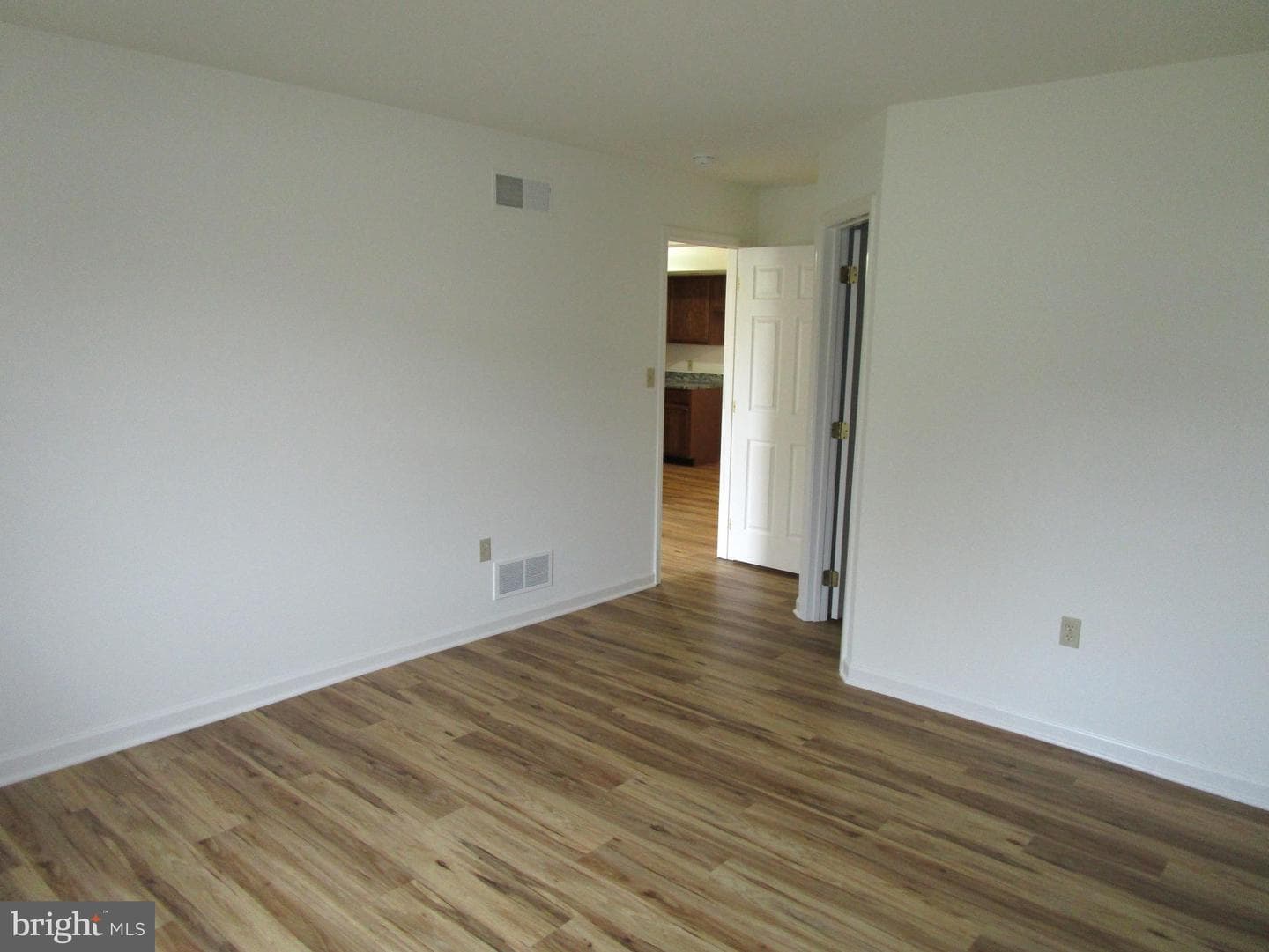 3044 Spectrum Road photo 13