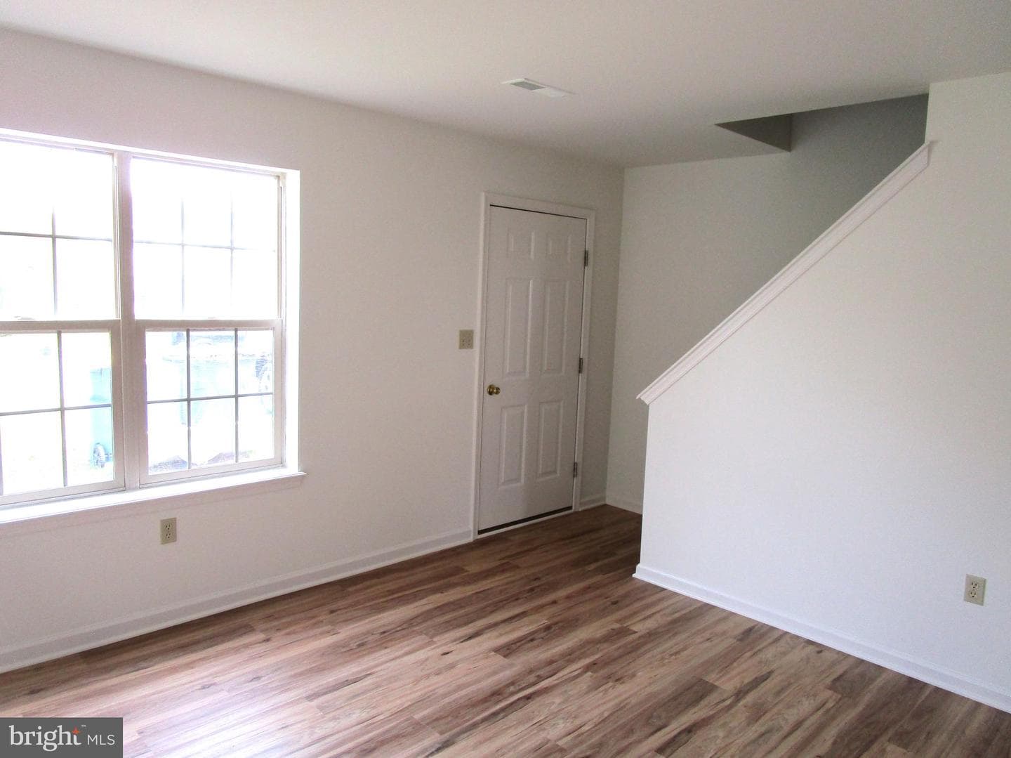 3044 Spectrum Road photo 5