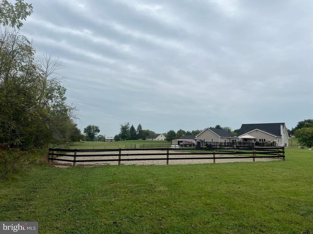 6150a Salem Run Road photo 8
