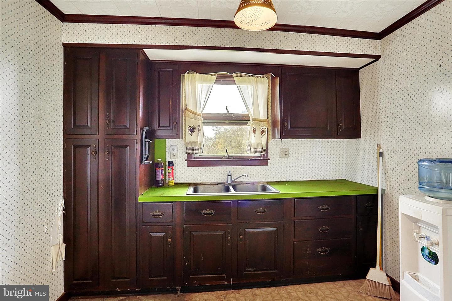 470 Capitol Hill Road photo 7