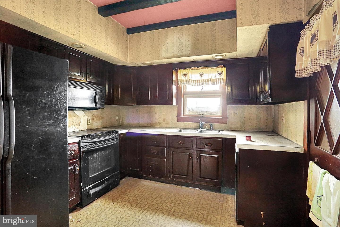 470 Capitol Hill Road photo 8