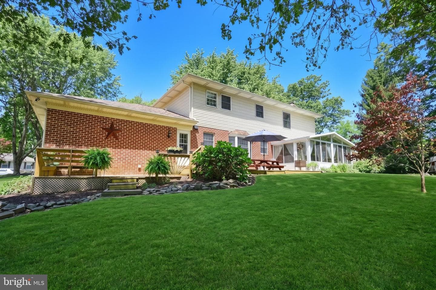 3971 Little John Drive photo 2