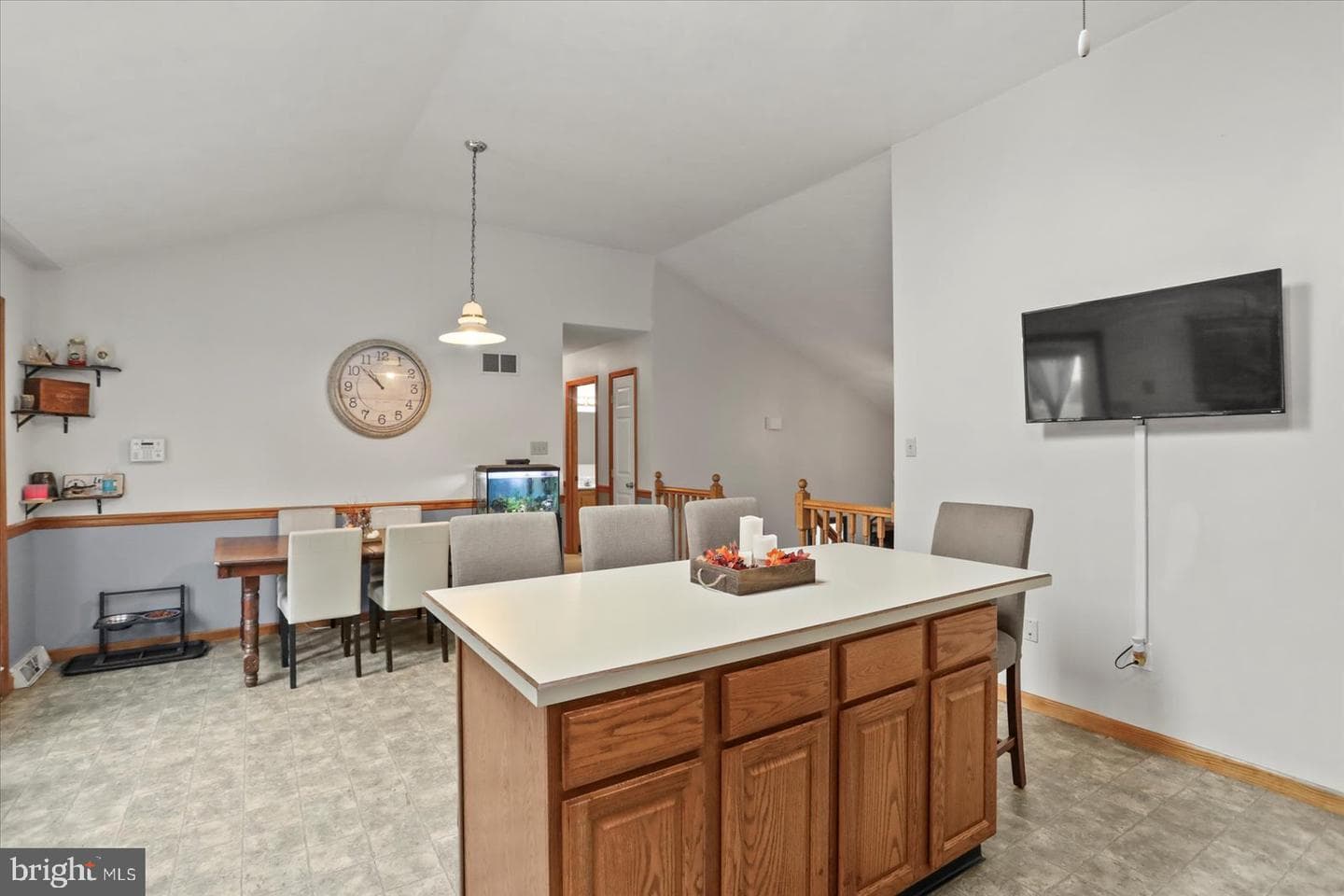 37 Magnolia Lane photo 19