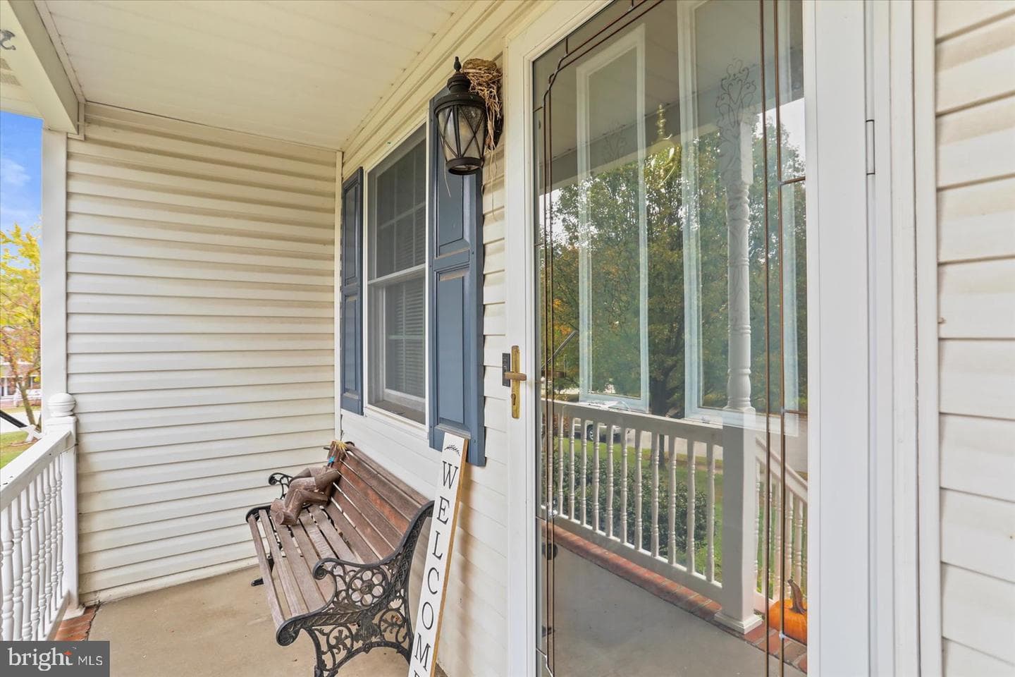 37 Magnolia Lane photo 6