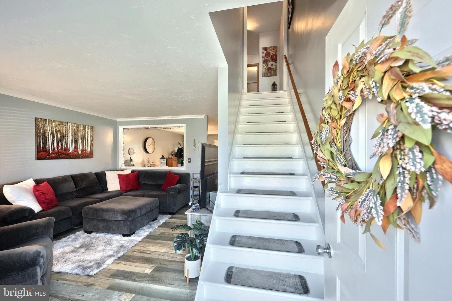 319 Manor Street photo 15