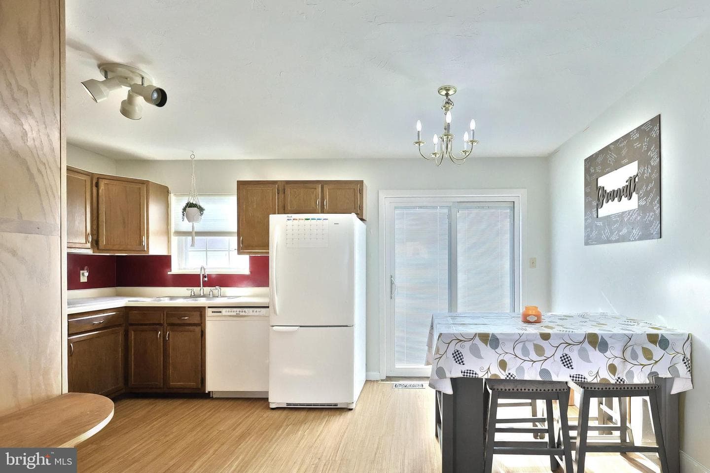 4054 Sandra Drive photo 13