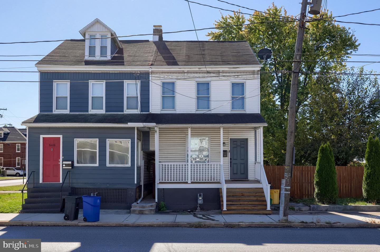866 E Prospect Street photo 2