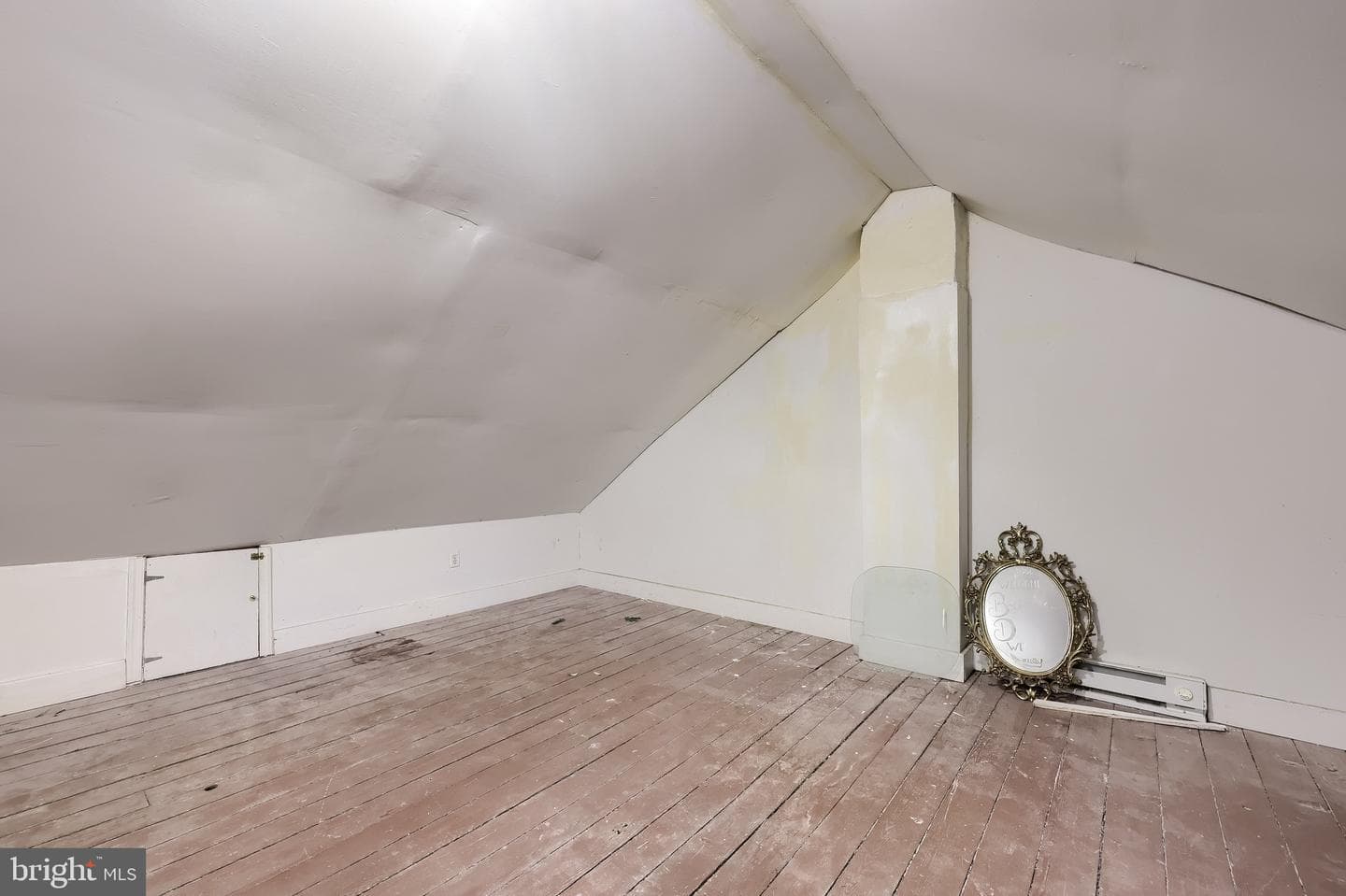 866 E Prospect Street photo 28