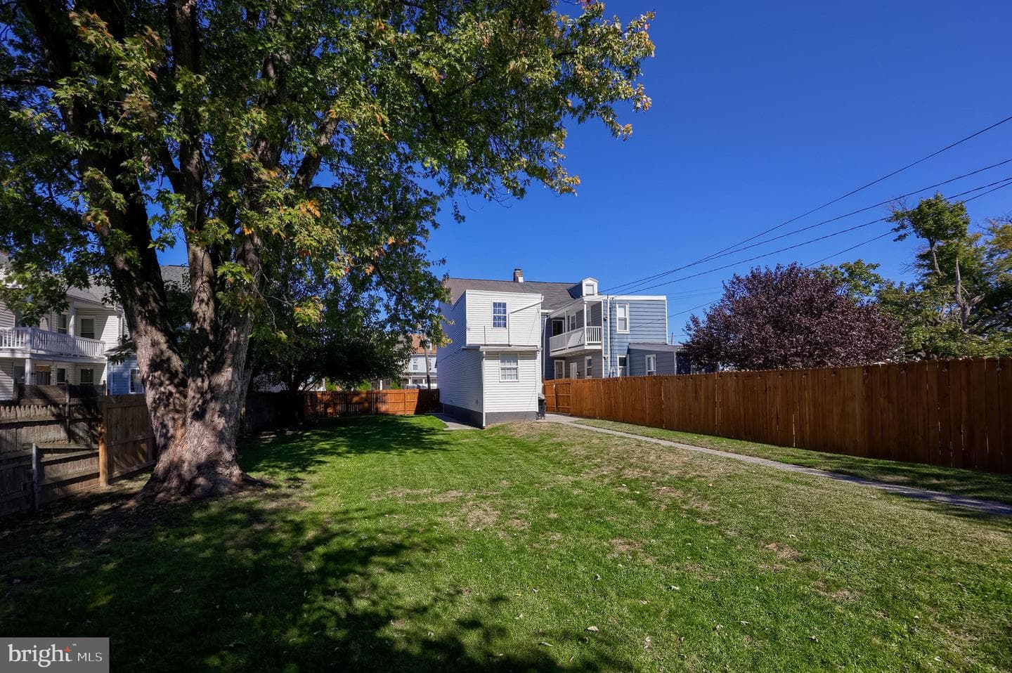 866 E Prospect Street photo 30