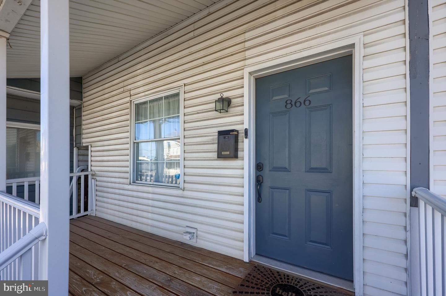 866 E Prospect Street photo 5