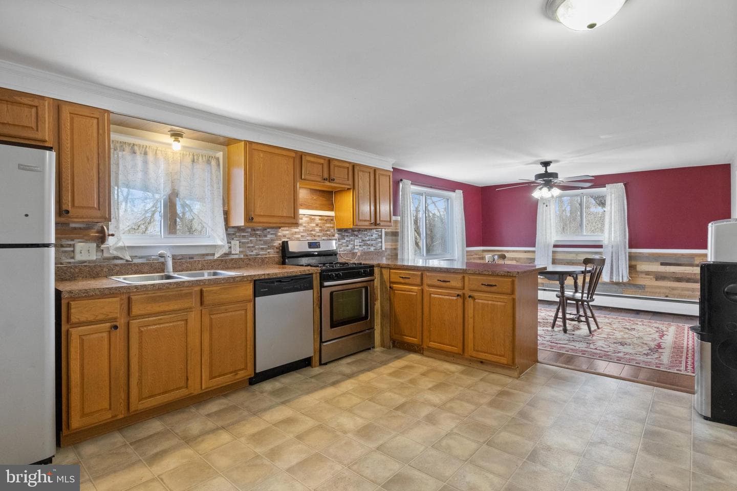 2636 Sedgewick Avenue photo 12