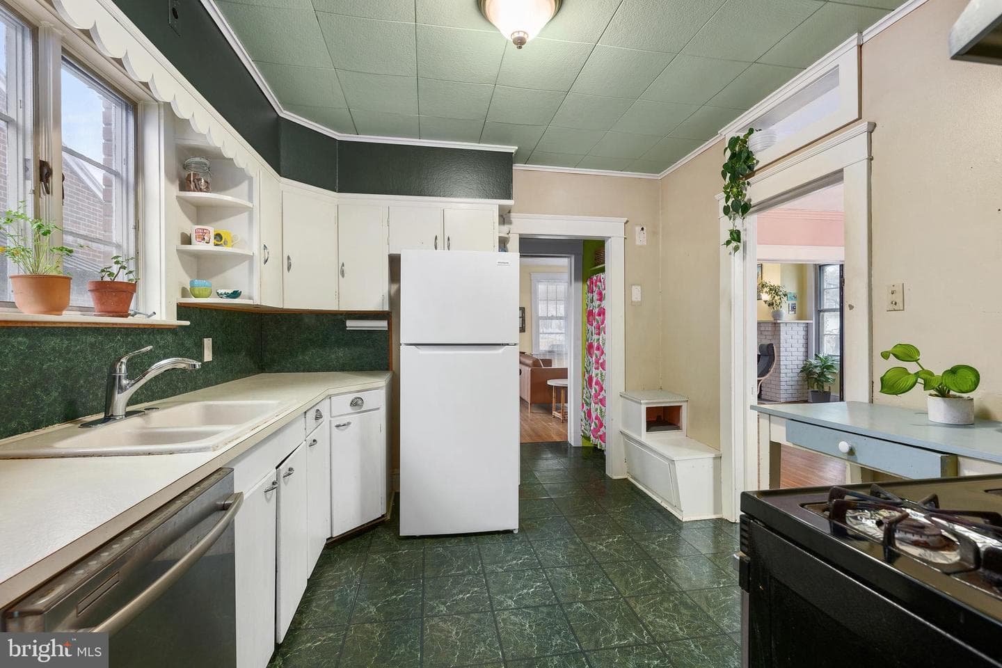 300 Baer Avenue photo 23